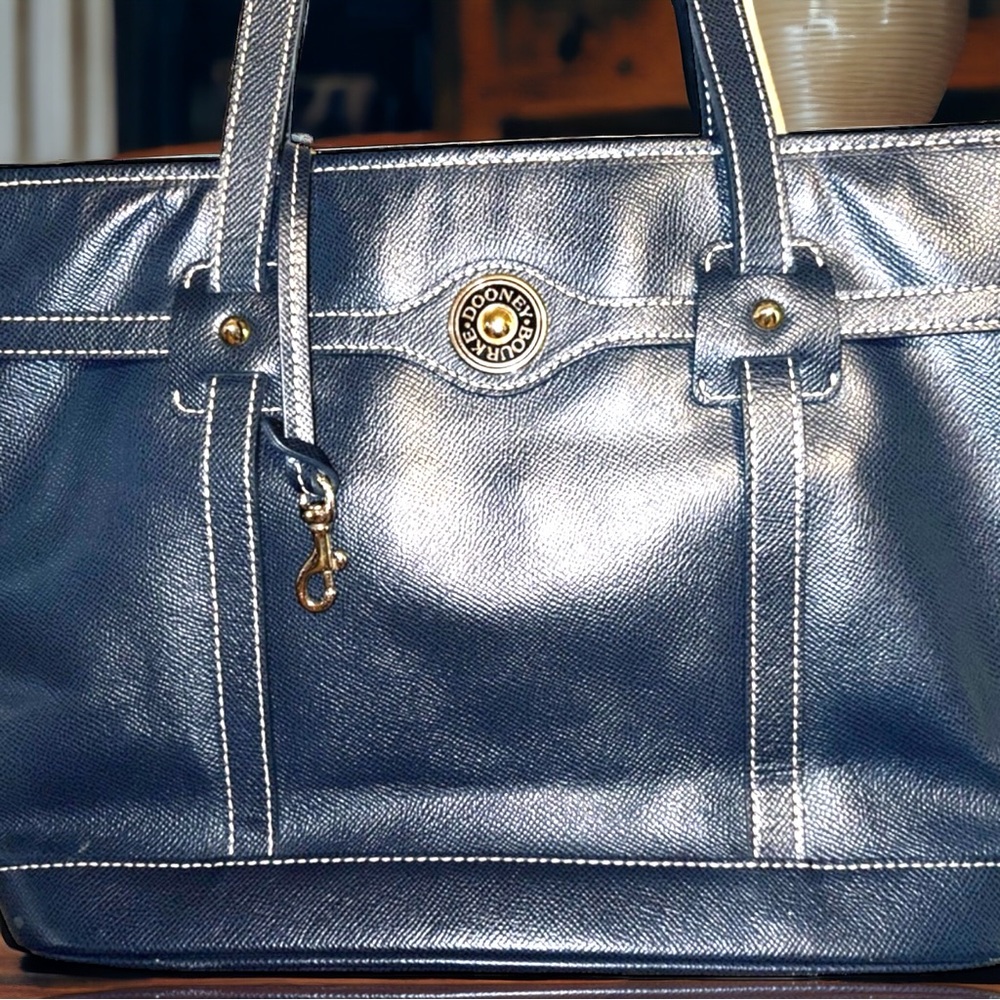 Dooney & Bourke Leather Tote
